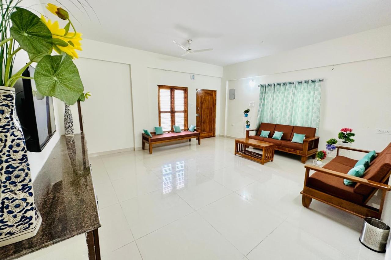 Tirupati Homestay - Ragunatha Resorts - 3Bhk Ac Apartments For Large Families - Free Breakfast - Flyover To Alipiri Gate - Wifi - Android Tv - - Easy Access To Visit All Temples Exteriör bild